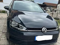 Grau Gebraucht 2018 VW Golf VII Trendline Kombi | 13.550 € (Fairer Preis)