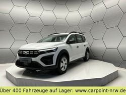 Weiß Neu 2024 Dacia Jogger Essentiel Limousine | 18.990 € (Superpreis)