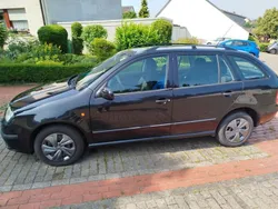 Schwarz Gebraucht 2004 Skoda Fabia Ambiente Kombi | 1.800 € (Fairer Preis)