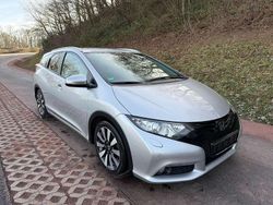Silber Gebraucht 2014 Honda Civic Executive Kombi | 8.999 € (Etwas zu teuer)