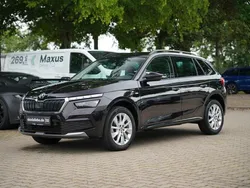 Schwarzmagic perleffekt Gebraucht 2023 Skoda Kamiq Tour SUV | 23.889 €
