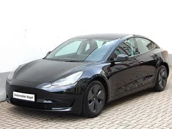 Schwarz Gebraucht 2022 Tesla Model 3 Limousine | 26.490 € (Guter Preis)