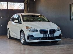 Weiß Gebraucht 2018 BMW 225 Active Tourer Advantage Van / Kleinbus | 13.999 € (Guter Preis)