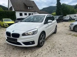 Weiß Gebraucht 2015 BMW 218 Sport Line SUV | 13.900 € (Fairer Preis)