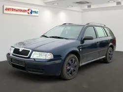 Blau Gebraucht 2003 Skoda Octavia Elegance Kombi | 399 € (Superpreis)