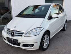 Weiß Gebraucht 2012 Mercedes A180 Van / Kleinbus | 6.199 € (Guter Preis)