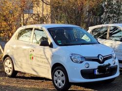 Weiß Gebraucht 2017 Renault Twingo Kleinwagen | 8.000 €