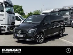 Obsidianschwarz metallic Gebraucht 2025 Mercedes V250 Style Van / Kleinbus | 77.680 €
