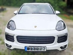 Weiß Gebraucht 2017 Porsche Cayenne S E-Hybrid Platinum Edition SUV | 35.000 € (Teuer)
