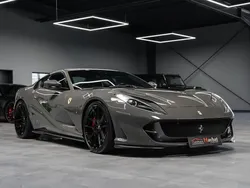 Grau Gebraucht 2021 Ferrari 812 Coupé | 339.950 €