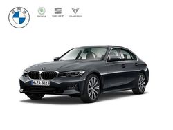 Grau Gebraucht 2020 BMW 330 Sport Line Limousine | 38.450 € (Fairer Preis)