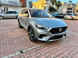 Grau Gebraucht 2023 MG ZS SUV | 15.500 € (Guter Preis)