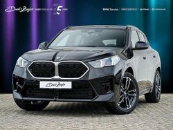 Saphirschwarz metallic Gebraucht 2025 BMW X2 M Sport SUV | 43.999 €