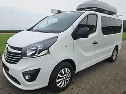 Weiß Gebraucht 2018 Opel Vivaro Van | 22.998 €