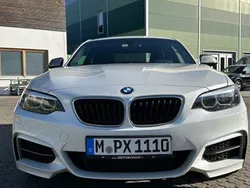 Weiß Gebraucht 2017 BMW M240 M Sport Coupé | 25.500 € (Fairer Preis)