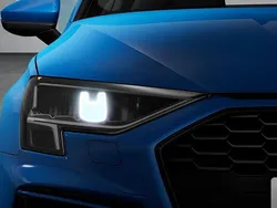 Blau Gebraucht 2023 Audi A3 S-Line Limousine | 23.499 € (Guter Preis)