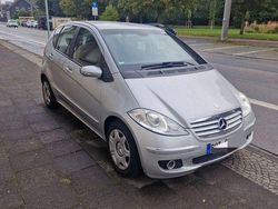 Silber Gebraucht 2004 Mercedes A150 Avantgarde Van / Kleinbus | 2.750 € (Fairer Preis)