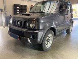 Grau Gebraucht 2016 Suzuki Jimny Club SUV | 16.890 € (Teuer)