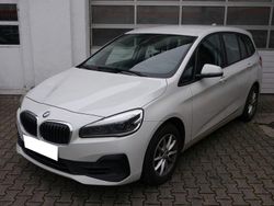 Weiß Gebraucht 2020 BMW 218 Gran Tourer Advantage Van / Kleinbus | 15.700 € (Guter Preis)