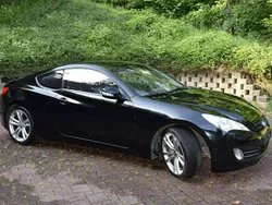 Schwarz Gebraucht 2011 Hyundai Genesis Coupé | 12.250 € (Guter Preis)