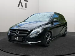 Schwarz Gebraucht 2012 Mercedes B200 Edition 1 Van / Kleinbus | 8.490 € (Etwas zu teuer)