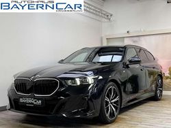 (0475) saphirschwarz metallic Gebraucht 2025 BMW 540 M Sport Kombi | 77.789 € (Fairer Preis)