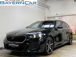 (0475) saphirschwarz metallic Gebraucht 2025 BMW 540 M Sport Kombi | 78.489 € (Fairer Preis)