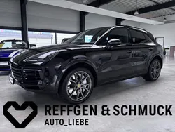 Schwarz (metallic) Gebraucht 2018 Porsche Cayenne S SUV | 47.980 € (Etwas zu teuer)