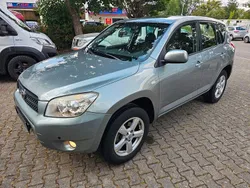 Grau Gebraucht 2007 Toyota RAV4 SUV | 6.890 € (Guter Preis)