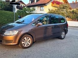Braun Gebraucht 2011 VW Sharan Comfortline Van / Kleinbus | 7.850 € (Guter Preis)