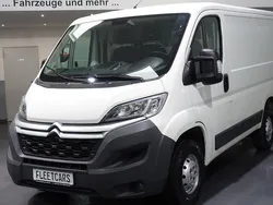 Weiß Gebraucht 2018 Citroën Jumper Business Class Van / Kleinbus | 8.300 € (Etwas zu teuer)