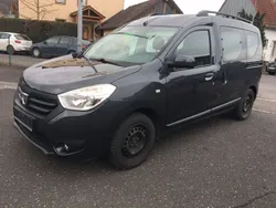 Grau Gebraucht 2013 Dacia Dokker Lauréate Van | 4.650 € (Teuer)