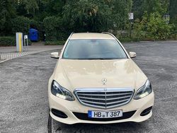 Andere farben Gebraucht 2016 Mercedes E200 Limousine | 4.500 € (Superpreis)