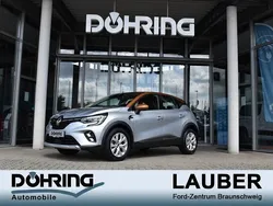 Grau Gebraucht 2021 Renault Captur Intens SUV | 16.775 € (Etwas zu teuer)