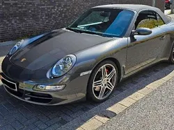 Grau Gebraucht 2006 Porsche 911 Carrera S Cabriolet Cabrio | 64.500 € (Teuer)