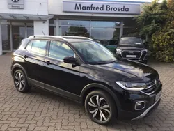 Schwarz Gebraucht 2023 VW T-Cross Style SUV | 26.800 € (Etwas zu teuer)