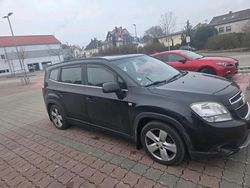 Schwarz Gebraucht 2011 Chevrolet Orlando Van / Kleinbus | 3.400 € (Teuer)
