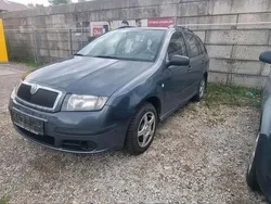 Grau Gebraucht 2006 Skoda Fabia Kombi | 1.200 € (Guter Preis)