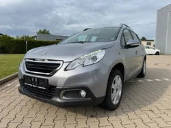 Grau Gebraucht 2016 Peugeot 2008 Active SUV | 8.950 € (Guter Preis)