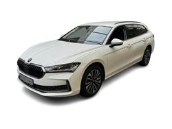 Weiß Gebraucht 2025 Skoda Superb Selection Kombi | 37.690 € (Fairer Preis)