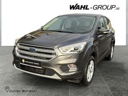 Grau Gebraucht 2017 Ford Kuga Trend SUV | 13.980 € (Guter Preis)