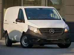 Arktikweiß Gebraucht 2018 Mercedes Vito Van / Kleinbus | 9.990 € (Superpreis)
