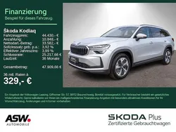 Brilliantsilber metallic Gebraucht 2024 Skoda Kodiaq Selection SUV | 44.430 € (Guter Preis)
