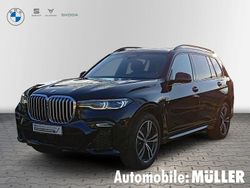 Schwarz Gebraucht 2020 BMW X7 M Sport SUV | 61.990 € (Fairer Preis)