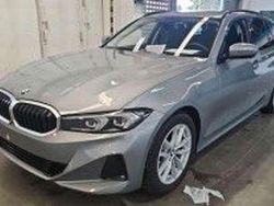 Grau Gebraucht 2023 BMW 320 Shadowline Kombi | 32.799 € (Guter Preis)