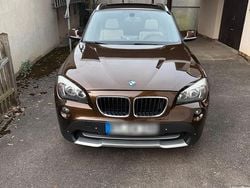 Braun Gebraucht 2009 BMW X1 SUV | 5.200 € (Etwas zu teuer)