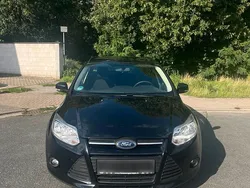 Schwarz Gebraucht 2014 Ford Focus Trend Kombi | 5.100 € (Guter Preis)
