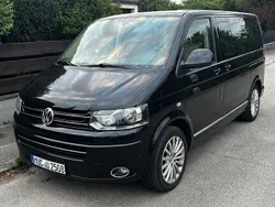 Schwarz Gebraucht 2010 VW T5 Highline Van | 10.499 €