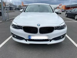 Weiß Gebraucht 2017 BMW 318 Gran Turismo Limousine | 16.000 € (Fairer Preis)