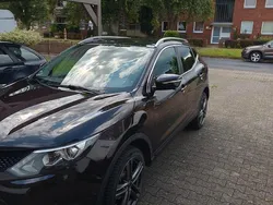 Schwarz Gebraucht 2014 Nissan Qashqai Tekna SUV | 10.800 € (Fairer Preis)
